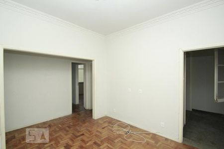 Sala de Apartamento com 2 quartos, 60m² Santa Teresa