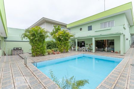 Casa à venda com 450m², 3 quartos e 6 vagasPiscina