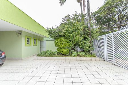 Casa à venda com 450m², 3 quartos e 6 vagasGaragem