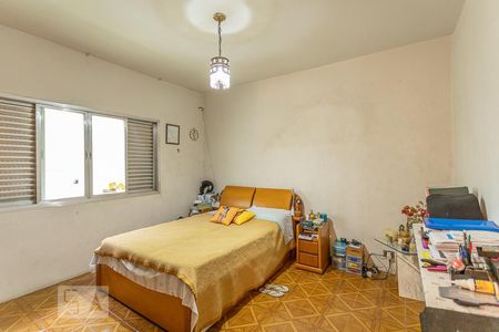 Casa à venda com 450m², 3 quartos e 6 vagasSuíte 2