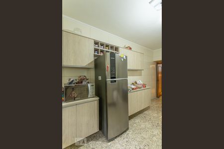 Casa à venda com 450m², 3 quartos e 6 vagasCozinha