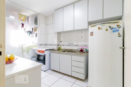 Apartamento à venda com 64m², 3 quartos e 1 vagaCozinha