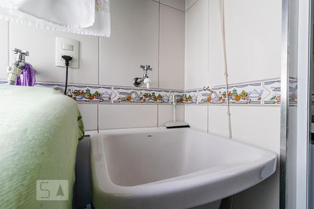 Apartamento à venda com 64m², 3 quartos e 1 vagaÁrea de Serviço