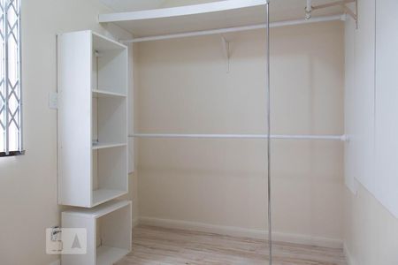 Apartamento para alugar com 80m², 2 quartos e 1 vaga Apartamento para alugar com 80m², 2 quartos e 1 vagaSuíte - closet