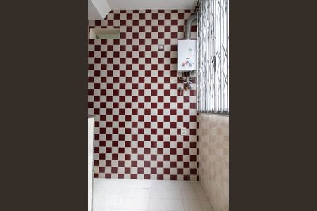 Apartamento para alugar com 80m², 2 quartos e 1 vaga Apartamento para alugar com 80m², 2 quartos e 1 vagaÁrea de serviço