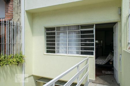 Casa à venda com 165m², 4 quartos e 2 vagasENTRADA