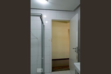 Casa à venda com 165m², 4 quartos e 2 vagasBANHEIRO