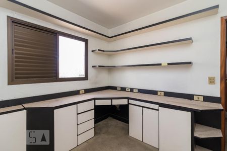 Apartamento à venda com 170m², 4 quartos e 3 vagasQuarto 1