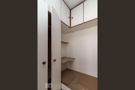 Apartamento à venda com 170m², 4 quartos e 3 vagasQuarto de serviço