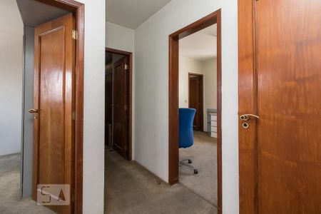 Apartamento à venda com 170m², 4 quartos e 3 vagasCorredor