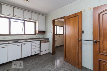 Apartamento à venda com 170m², 4 quartos e 3 vagasCozinha