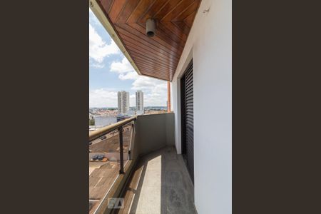 Apartamento à venda com 170m², 4 quartos e 3 vagasVaranda