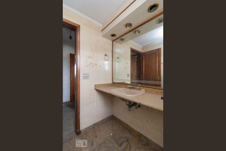 Apartamento à venda com 170m², 4 quartos e 3 vagasBanheiro