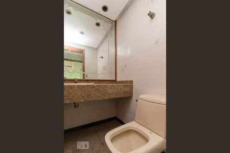 Apartamento à venda com 170m², 4 quartos e 3 vagasLavabo