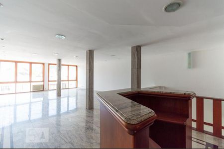 Apartamento para alugar com 252m², 3 quartos e 2 vagas Apartamento para alugar com 252m², 3 quartos e 2 vagasSala 2