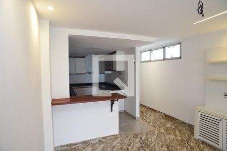 Sala/Cozinha de apartamento para alugar com 3 quartos, 252m² em Barra da Tijuca, Rio de Janeiro
