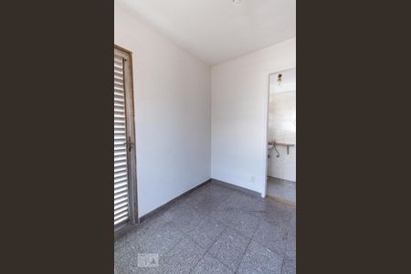 Apartamento para alugar com 252m², 3 quartos e 2 vagas Apartamento para alugar com 252m², 3 quartos e 2 vagasQuarto de Serviço