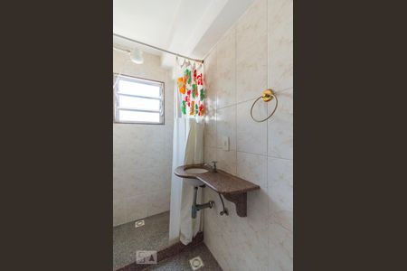 Apartamento para alugar com 252m², 3 quartos e 2 vagas Apartamento para alugar com 252m², 3 quartos e 2 vagasBanheiro de Serviço