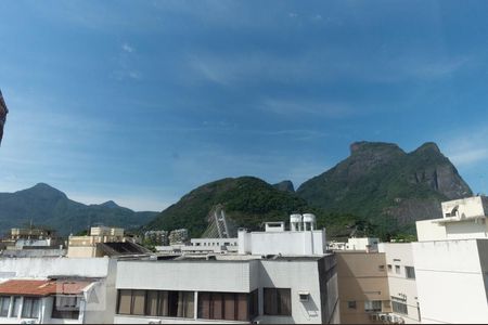 Apartamento para alugar com 252m², 3 quartos e 2 vagas Apartamento para alugar com 252m², 3 quartos e 2 vagasVista da Sala 2