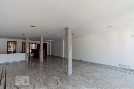 Apartamento para alugar com 252m², 3 quartos e 2 vagas Apartamento para alugar com 252m², 3 quartos e 2 vagasSala 2