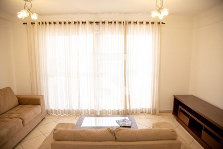 Sala de apartamento à venda com 3 quartos, 95m² em Jardim Zaira, Guarulhos