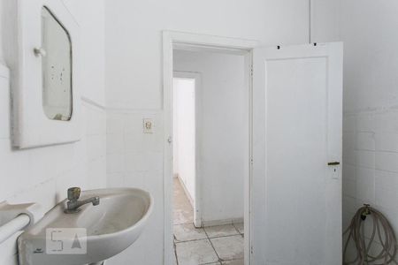 Apartamento à venda com 37m², 1 quarto e sem vagaBanheiro