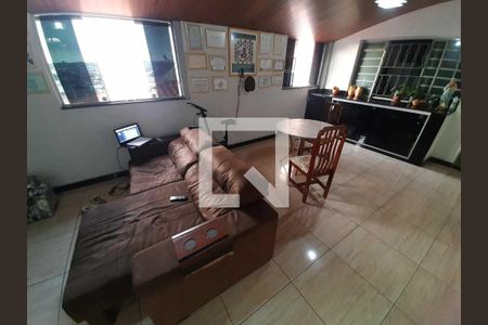 Casa à venda com 4 quartos, 310m² em Santa Maria, Belo Horizonte