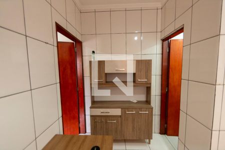 Sala/Cozinha de kitnet/studio para alugar com 1 quarto, 37m² em Jardim Graziela, Barueri