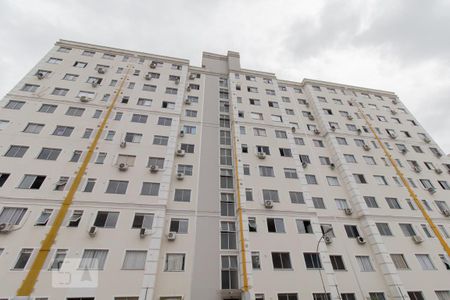 Apartamento à venda com 46m², 2 quartos e 1 vaga Apartamento à venda com 46m², 2 quartos e 1 vagaFachada do bloco