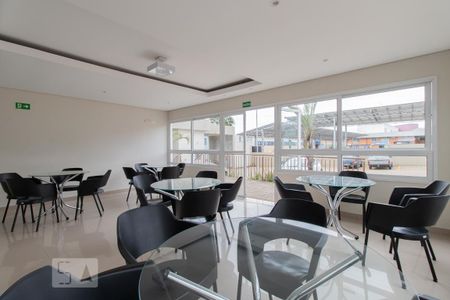 Apartamento à venda com 46m², 2 quartos e 1 vaga Apartamento à venda com 46m², 2 quartos e 1 vagaÁrea comum - Salão de festas