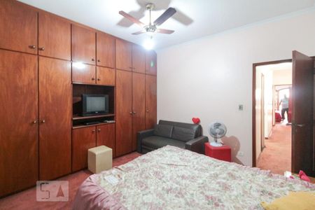 Casa à venda com 220m², 3 quartos e 2 vagas Casa à venda com 220m², 3 quartos e 2 vagasQuarto 1