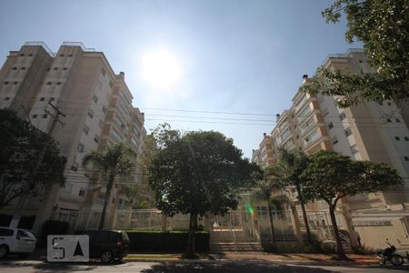 Apartamento à venda com 160m², 3 quartos e 3 vagasFachada