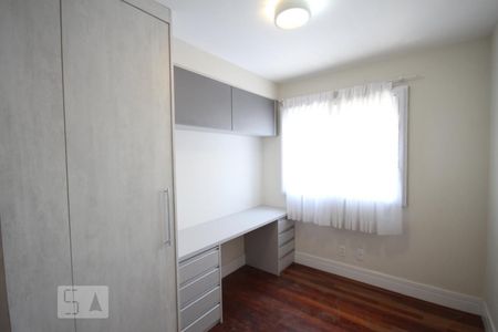 Apartamento à venda com 160m², 3 quartos e 3 vagasQuarto 