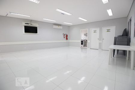 Apartamento para alugar com 49m², 2 quartos e sem vagaÁrea comum - Salão de festas