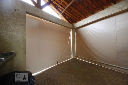 Apartamento para alugar com 49m², 2 quartos e sem vagaÁrea comum - Churrasqueira