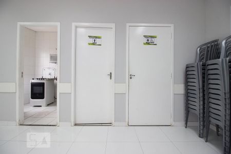 Apartamento para alugar com 49m², 2 quartos e sem vagaÁrea comum - Salão de festas