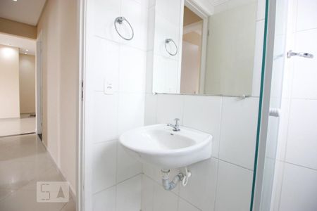 Apartamento para alugar com 49m², 2 quartos e sem vagaBanheiro