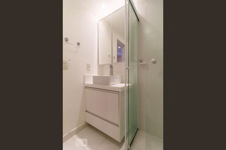 Banheiro de apartamento à venda com 1 quarto, 31m² em Mirandópolis, São Paulo
