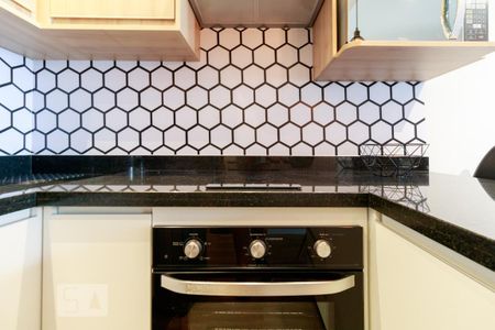 Cozinha de apartamento à venda com 1 quarto, 31m² em Mirandópolis, São Paulo