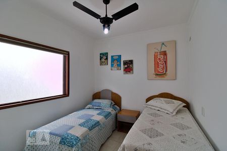 Casa à venda com 288m², 4 quartos e 4 vagasSuíte 3