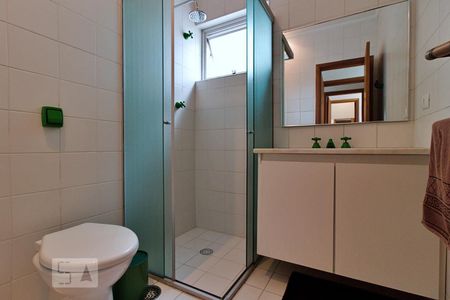 Casa à venda com 288m², 4 quartos e 4 vagasBanheiro da Suíte 3