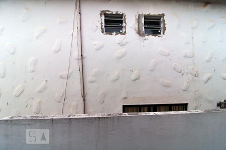 Casa à venda com 288m², 4 quartos e 4 vagasVista da Suíte 4