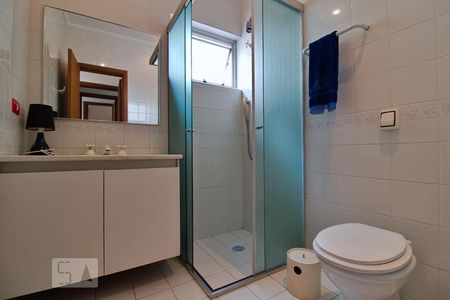 Casa à venda com 288m², 4 quartos e 4 vagasBanheiro da Suíte 4