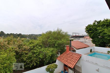 Casa à venda com 288m², 4 quartos e 4 vagasVista da Suíte 1