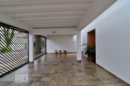 Casa à venda com 288m², 4 quartos e 4 vagasGaragem