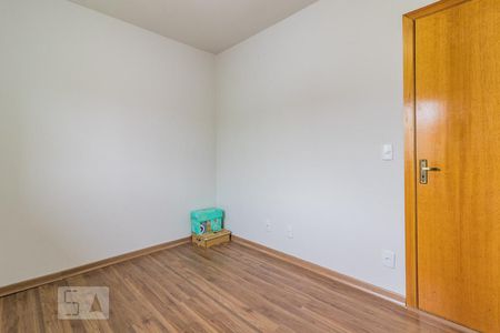 Dormitório de apartamento à venda com 2 quartos, 47m² em Aberta dos Morros, Porto Alegre