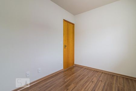 Dormitório de apartamento à venda com 2 quartos, 47m² em Aberta dos Morros, Porto Alegre