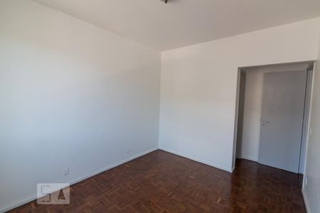 Apartamento à venda com 109m², 3 quartos e 1 vagaSuíte