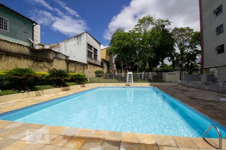 Apartamento à venda com 51m², 2 quartos e 1 vaga Apartamento à venda com 51m², 2 quartos e 1 vagaPiscina