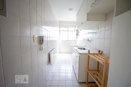 Apartamento à venda com 51m², 2 quartos e 1 vaga Apartamento à venda com 51m², 2 quartos e 1 vagaCozinha